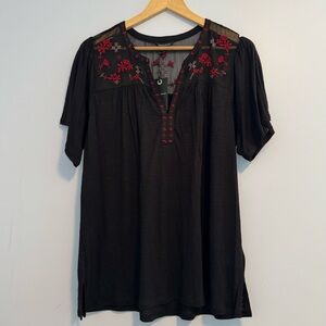 Lucky Brand Embroidered Mesh Blouse Black & Red Size Large